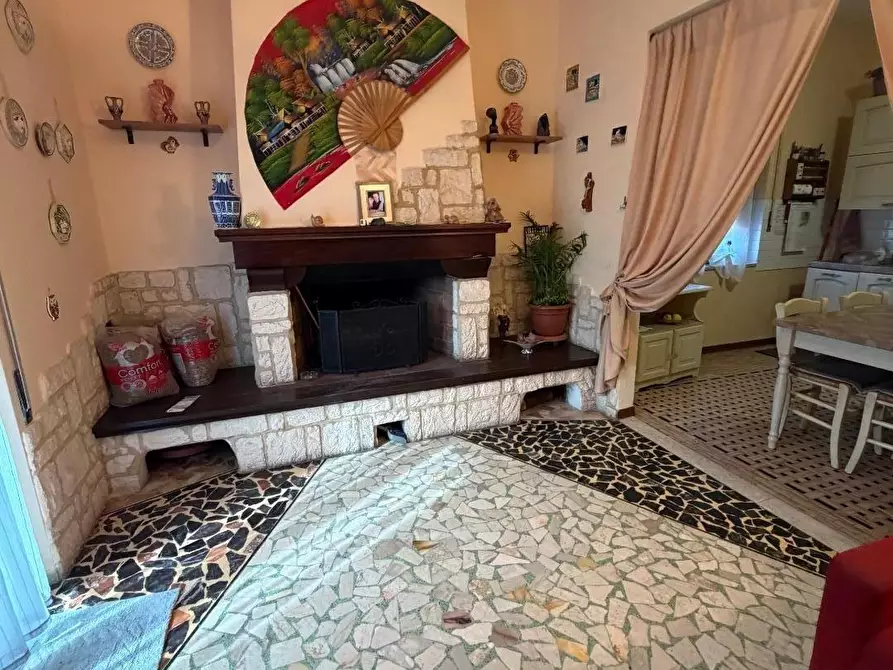 Immagine 4 di Terratetto in vendita  a Castelnuovo Magra