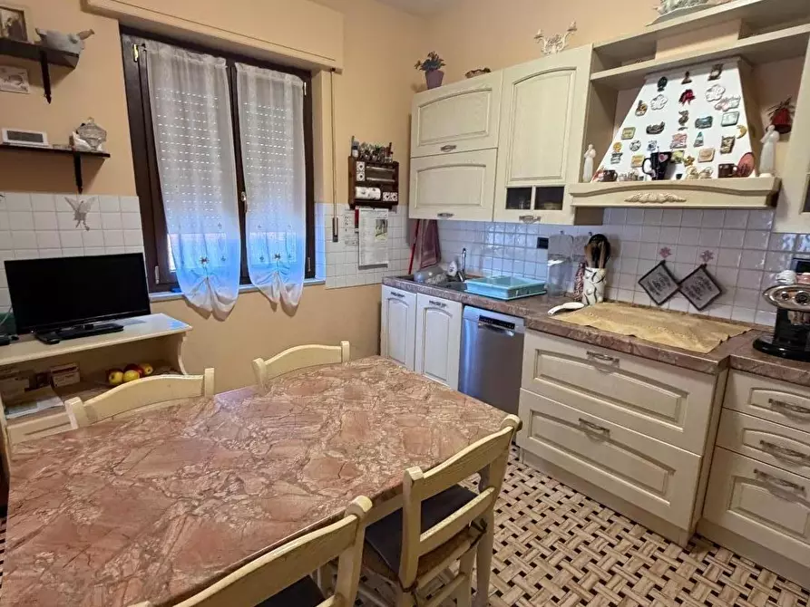 Immagine 1 di Terratetto in vendita  a Castelnuovo Magra