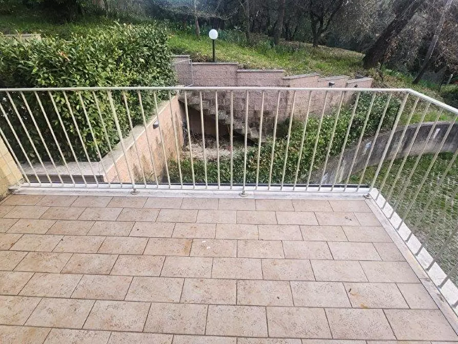 Immagine 42 di Villetta a schiera in vendita  a Vicopisano