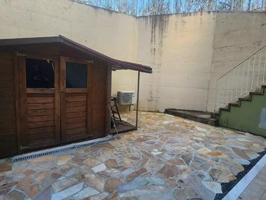 Immagine 45 di Villetta a schiera in vendita  a Vicopisano