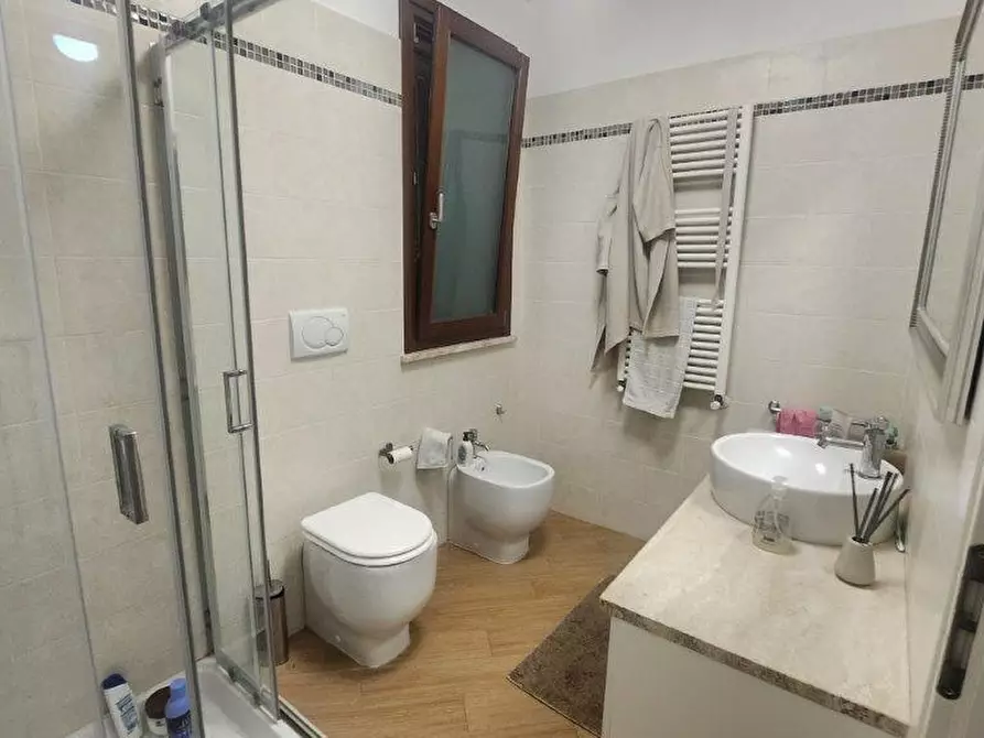 Immagine 29 di Villetta a schiera in vendita  a Vicopisano