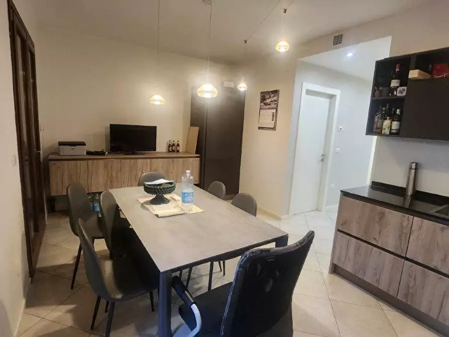 Immagine 16 di Villetta a schiera in vendita  a Vicopisano