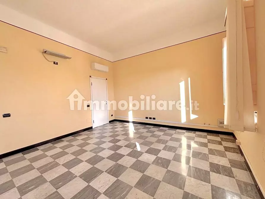 Immagine 24 di Appartamento in vendita  a Pisa