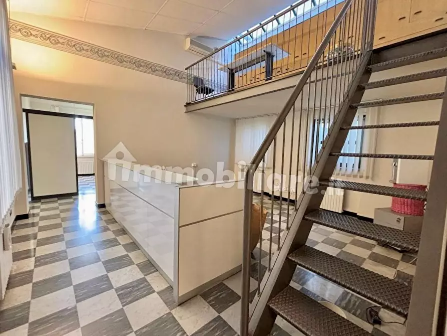 Immagine 19 di Appartamento in vendita  a Pisa