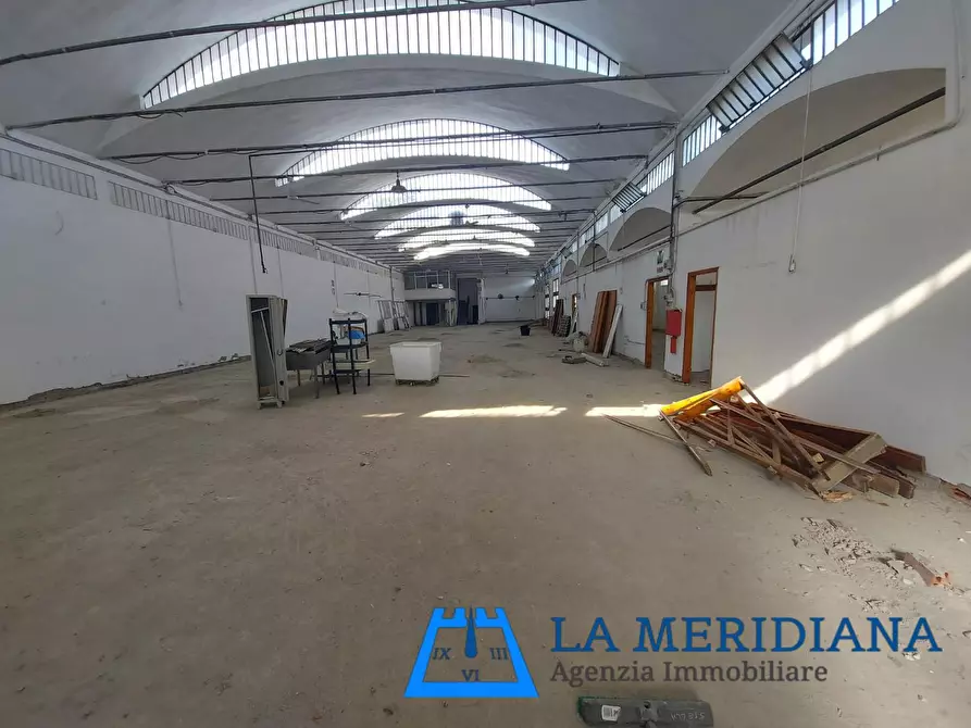 Immagine 14 di Attività artigianale in vendita  a Lamporecchio