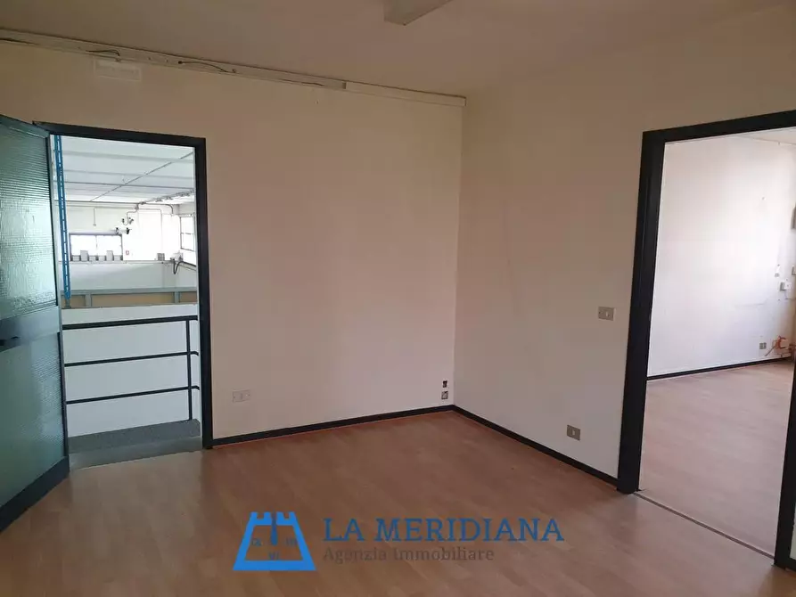 Immagine 15 di Attività artigianale in vendita  a Lamporecchio