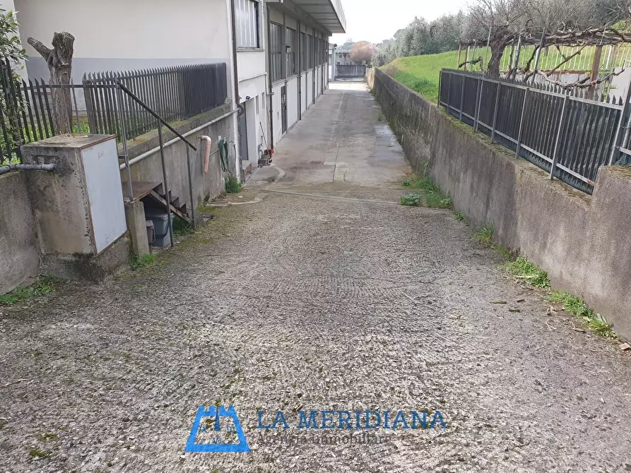 Immagine 22 di Attività artigianale in vendita  a Lamporecchio