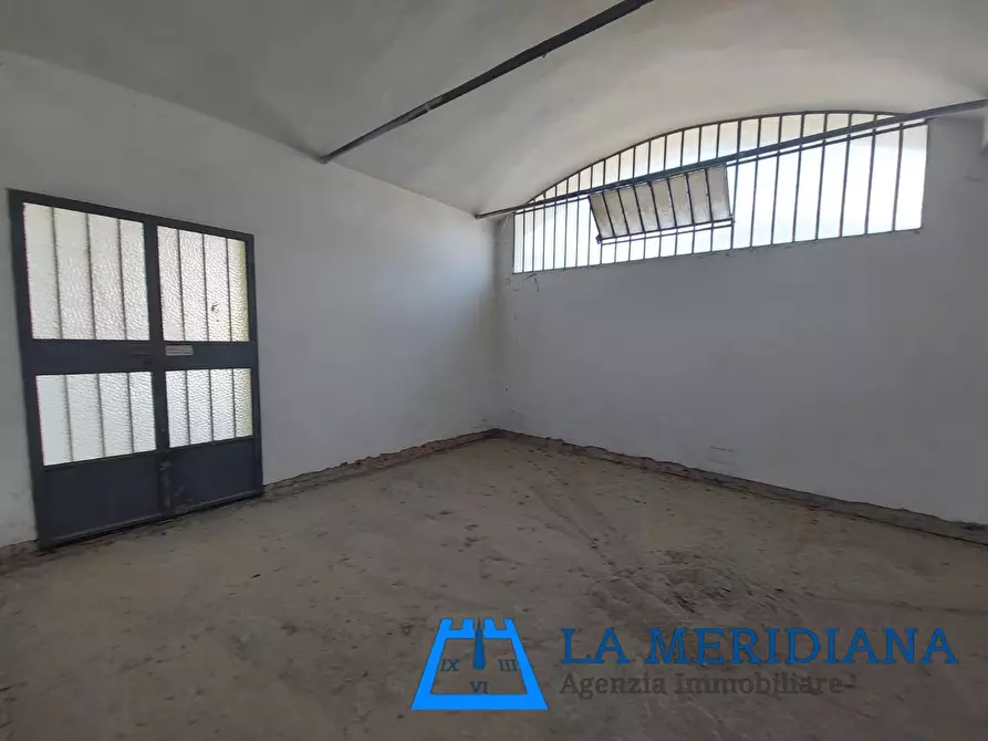 Immagine 10 di Attività artigianale in vendita  a Lamporecchio