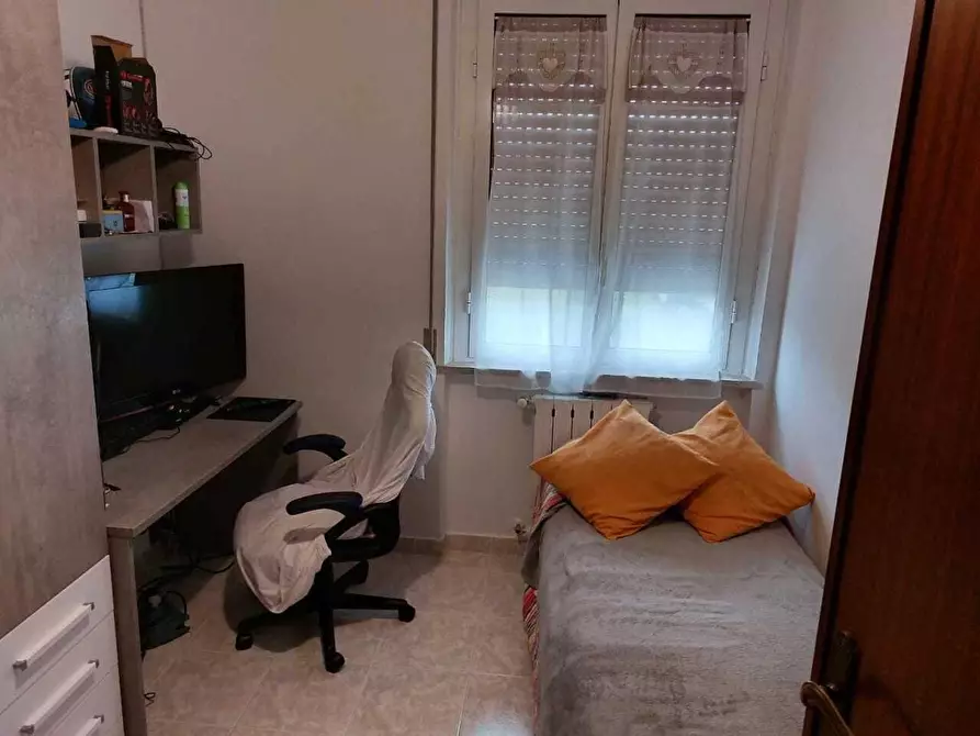 Immagine 7 di Appartamento in vendita  a Carrara