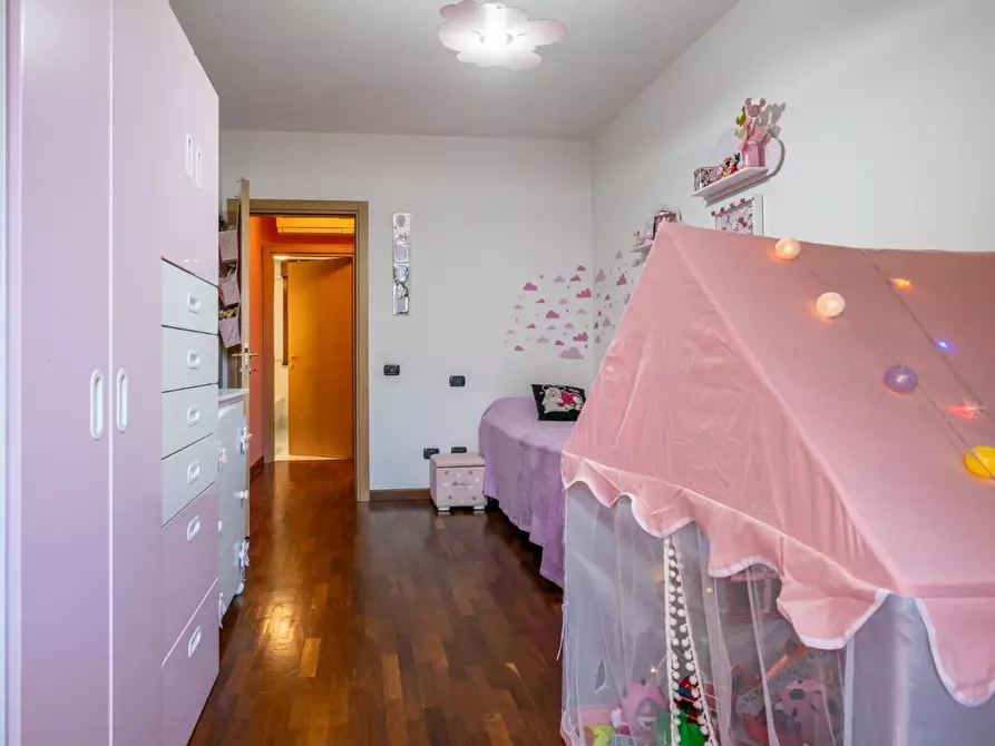 Immagine 22 di Appartamento in vendita  a Cascina