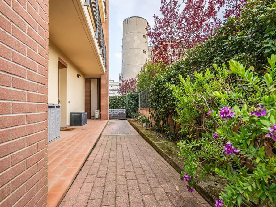 Immagine 26 di Appartamento in vendita  a Cascina