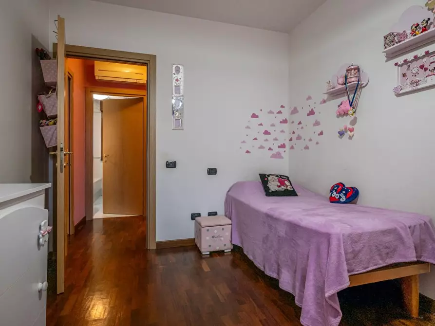 Immagine 21 di Appartamento in vendita  a Cascina