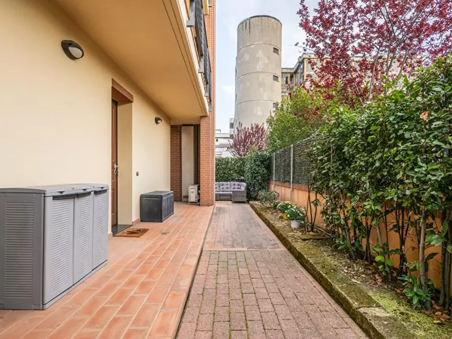 Immagine 27 di Appartamento in vendita  a Cascina