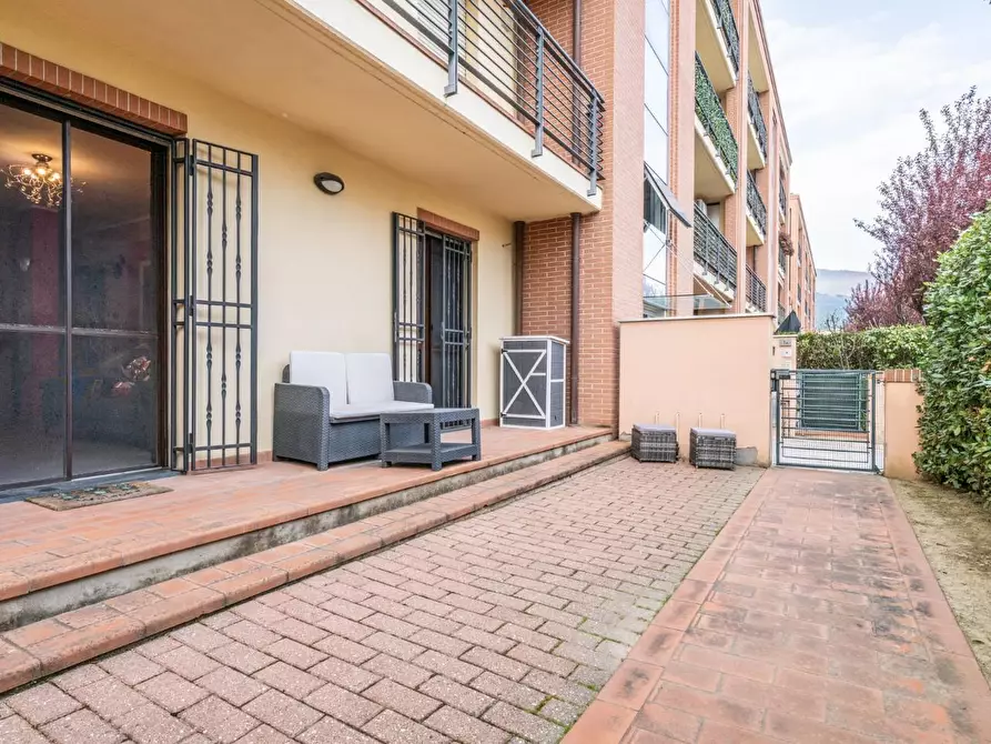 Immagine 36 di Appartamento in vendita  a Cascina