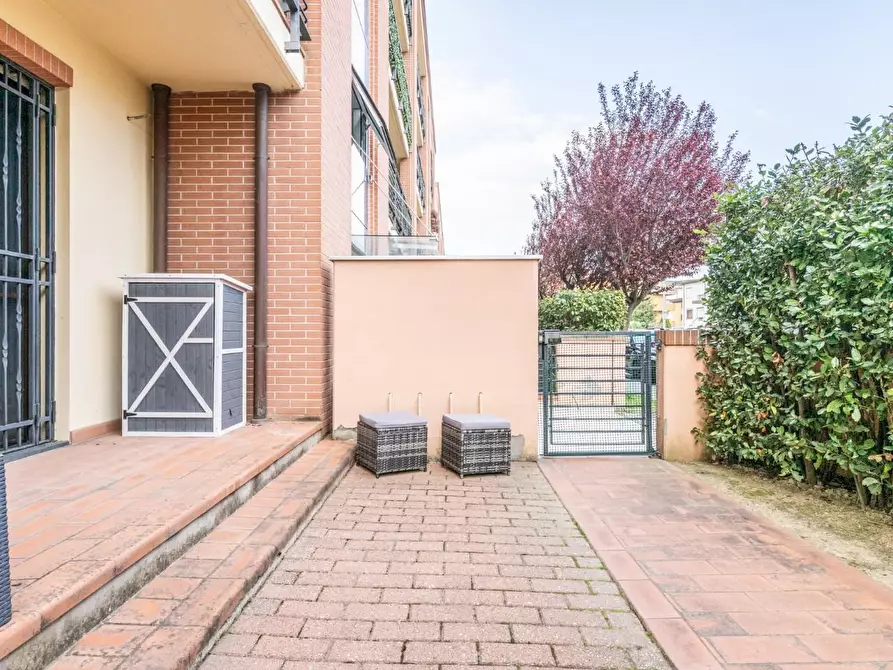 Immagine 32 di Appartamento in vendita  a Cascina