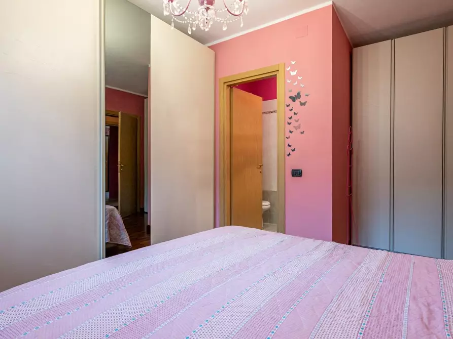 Immagine 13 di Appartamento in vendita  a Cascina