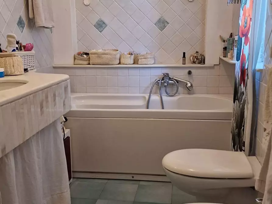 Immagine 14 di Villetta a schiera in vendita  a Ameglia