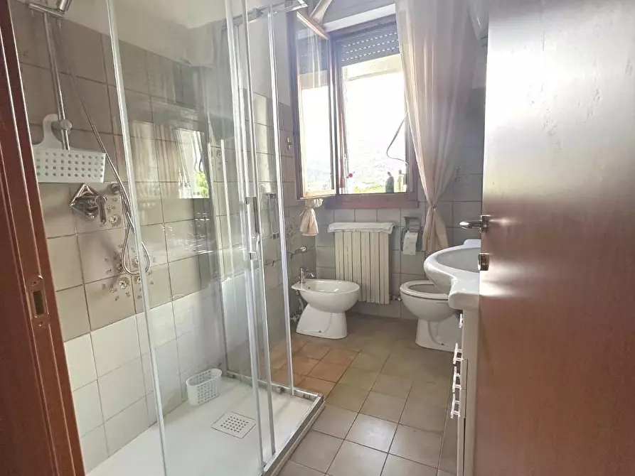 Immagine 14 di Appartamento in vendita  a Carrara