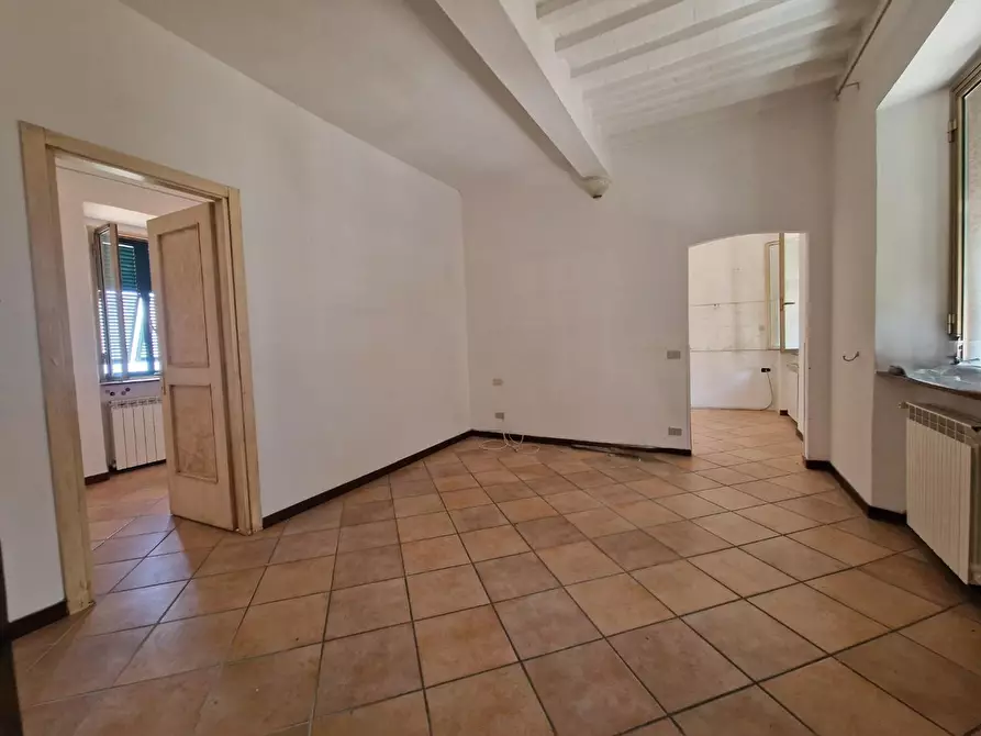 Immagine 8 di Appartamento in vendita  a Carrara