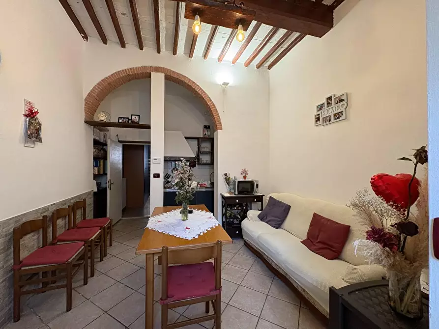 Immagine 1 di Appartamento in vendita  a San Giuliano Terme