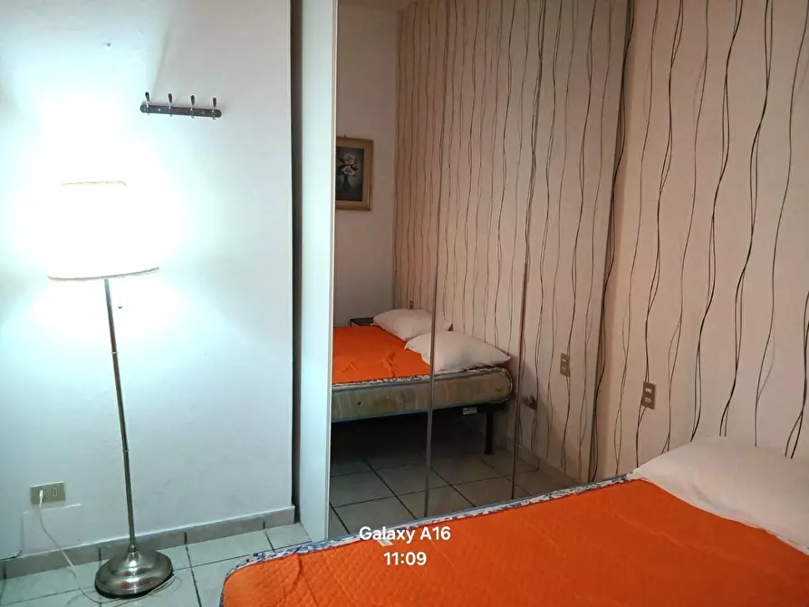 Immagine 21 di Appartamento in vendita  a Viareggio