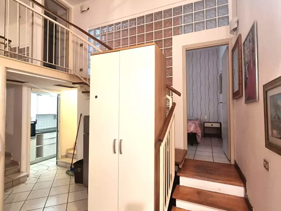 Immagine 8 di Appartamento in vendita  a Viareggio