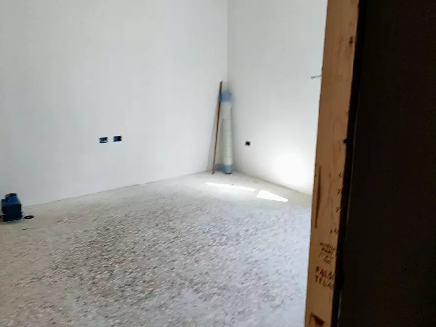 Immagine 6 di Appartamento in vendita  a Pisa