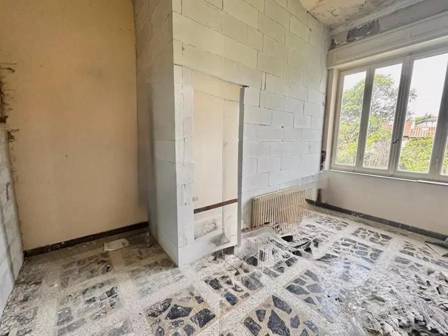 Immagine 15 di Appartamento in vendita  a Pisa