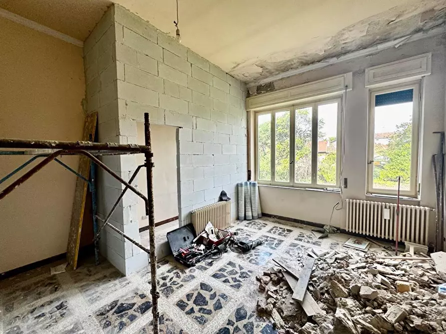 Immagine 12 di Appartamento in vendita  a Pisa