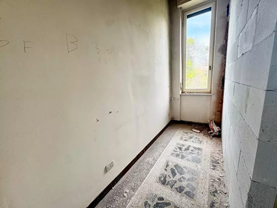 Immagine 16 di Appartamento in vendita  a Pisa