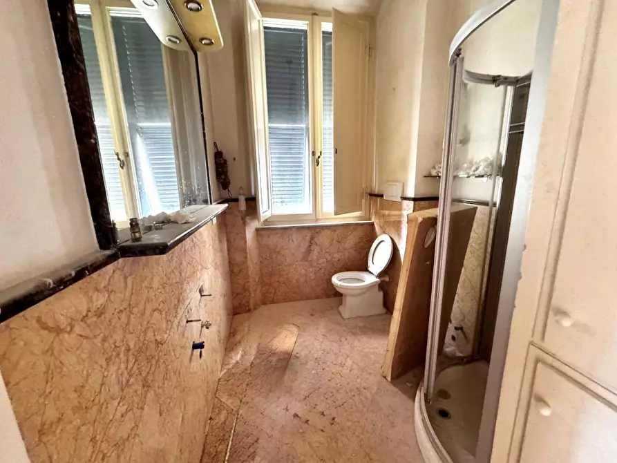 Immagine 10 di Appartamento in vendita  a Pisa