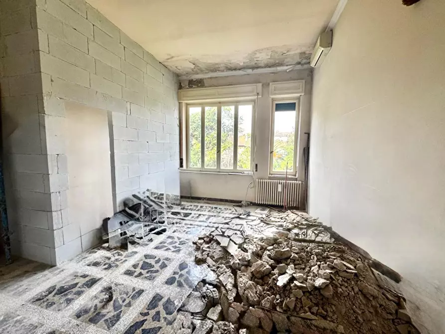 Immagine 13 di Appartamento in vendita  a Pisa