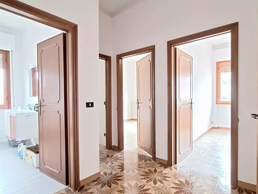 Immagine 12 di Appartamento in vendita  a Vicopisano