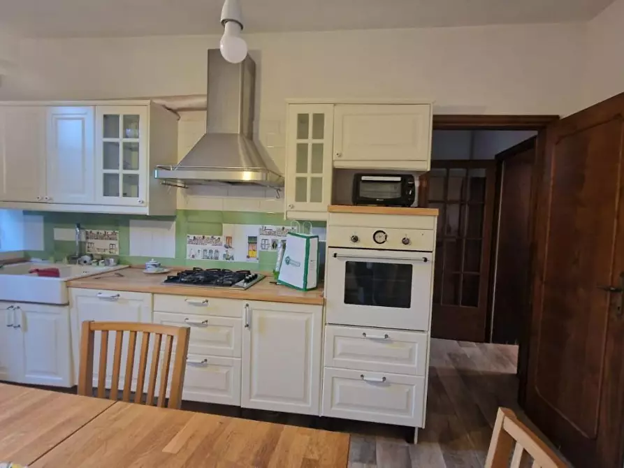 Immagine 7 di Villetta a schiera in vendita  a Viareggio