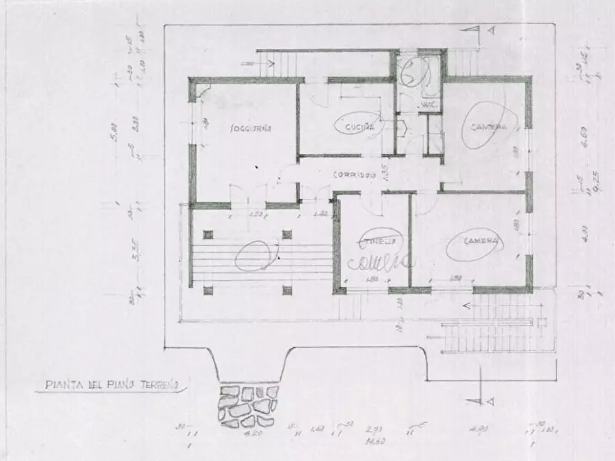 Immagine 22 di Villa in vendita  a Seravezza