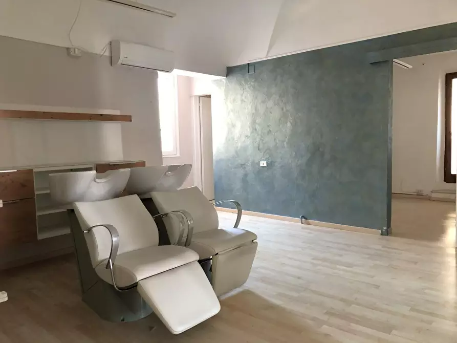 Immagine 5 di Appartamento in vendita  a Calcinaia