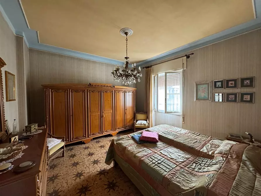 Immagine 10 di Appartamento in vendita  a Massa