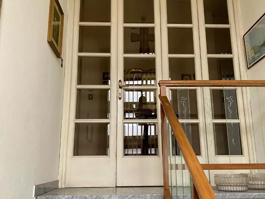 Immagine 39 di Appartamento in vendita  a Viareggio