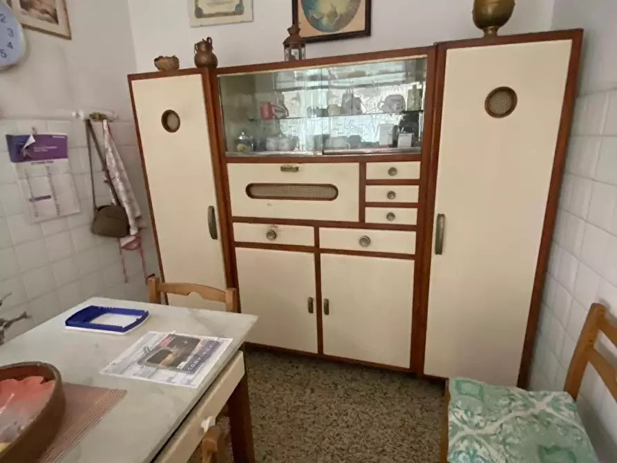 Immagine 19 di Appartamento in vendita  a Viareggio