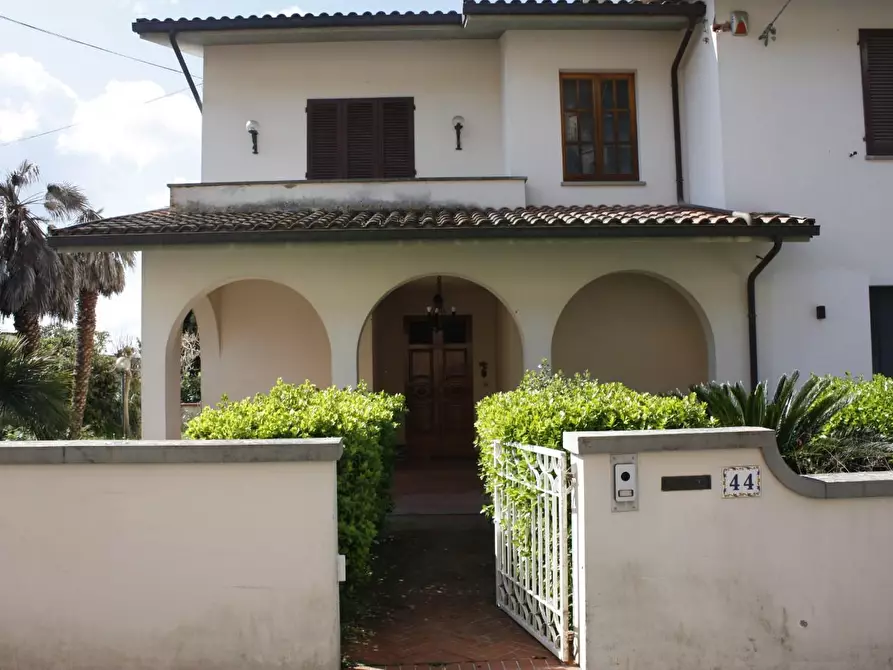 Immagine 2 di Appartamento in vendita  a Montopoli In Val D'arno