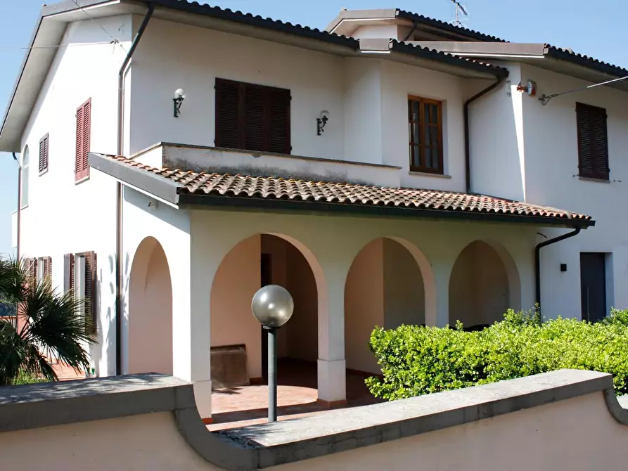 Immagine 3 di Appartamento in vendita  a Montopoli In Val D'arno