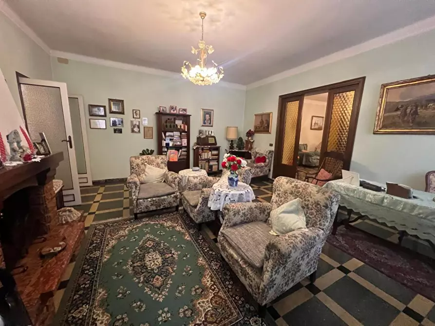 Immagine 9 di Mansarda in vendita  a Camaiore