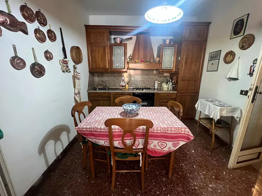 Immagine 15 di Mansarda in vendita  a Camaiore