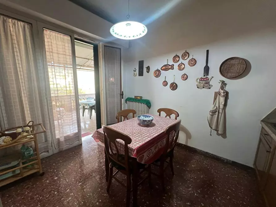 Immagine 13 di Mansarda in vendita  a Camaiore