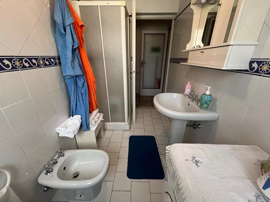 Immagine 19 di Mansarda in vendita  a Camaiore