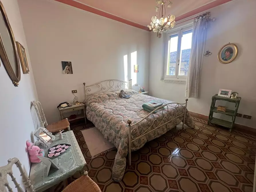 Immagine 16 di Mansarda in vendita  a Camaiore