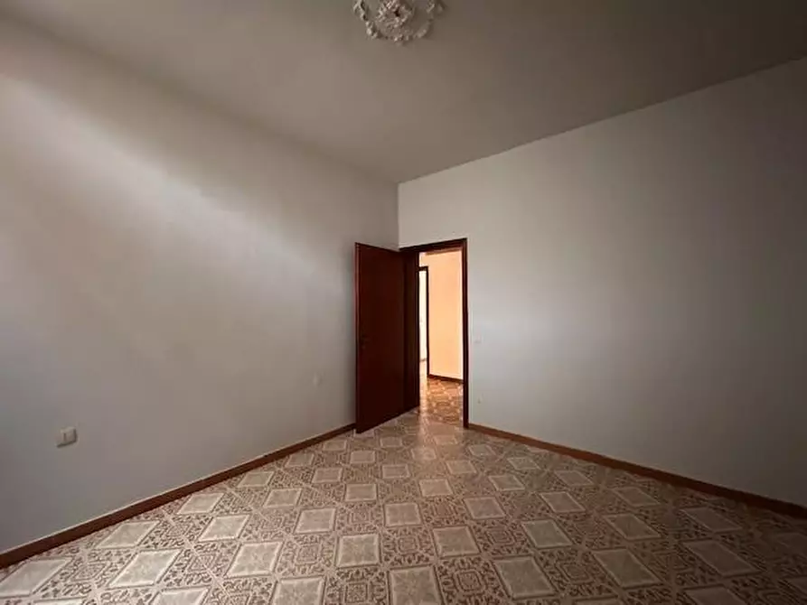 Immagine 18 di Appartamento in vendita  a Cascina