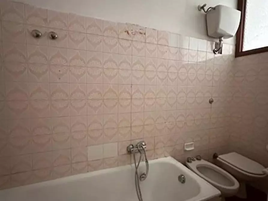 Immagine 9 di Appartamento in vendita  a Cascina