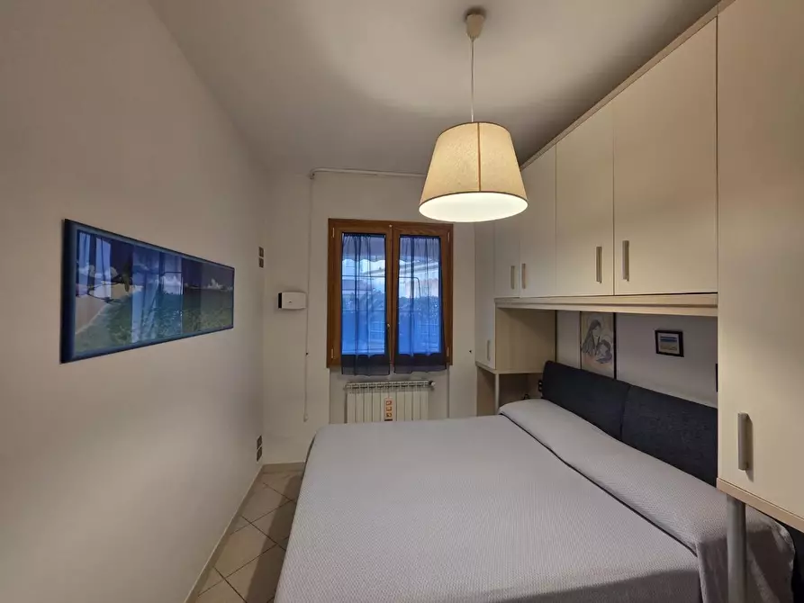 Immagine 9 di Appartamento in vendita  a Montignoso