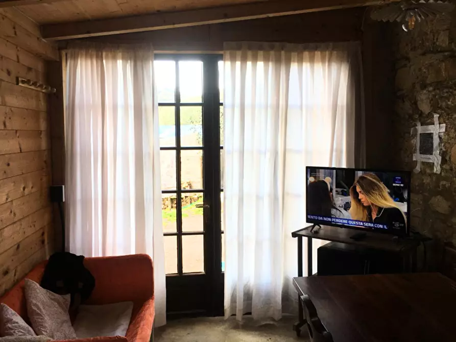 Immagine 11 di Terreno residenziale in vendita  a Camaiore